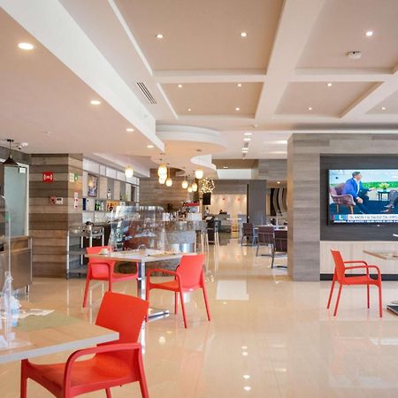 Hilton Garden Inn Leon Poliforum Eksteriør billede