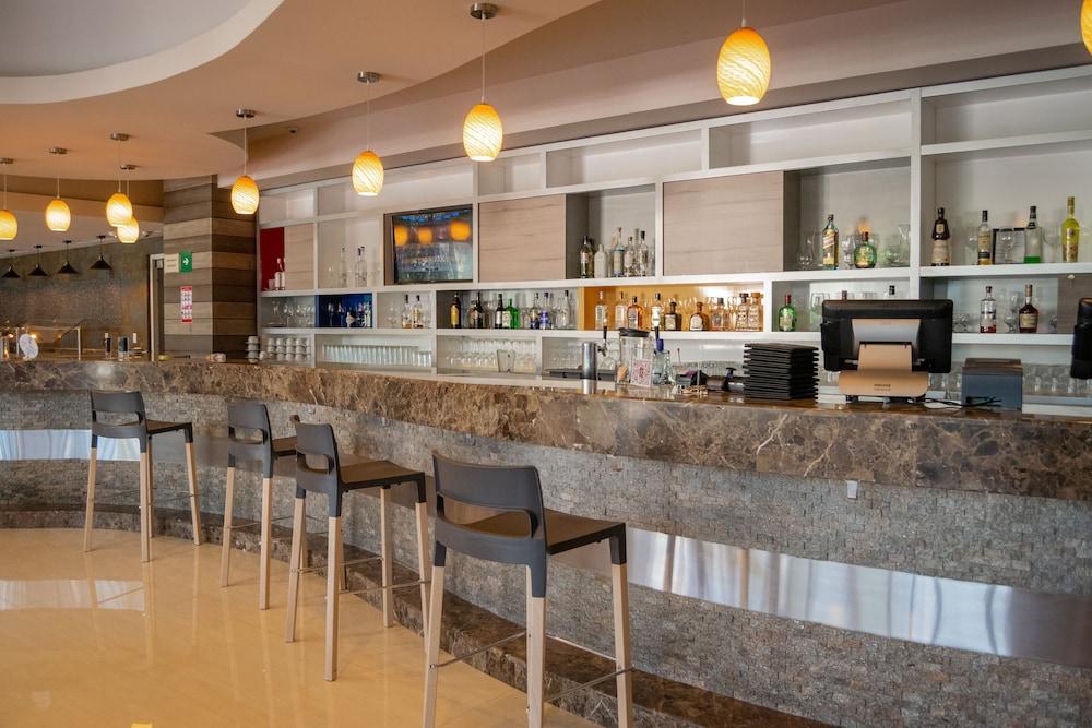 Hilton Garden Inn Leon Poliforum Eksteriør billede