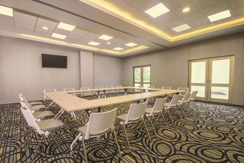 Hilton Garden Inn Leon Poliforum Faciliteter billede